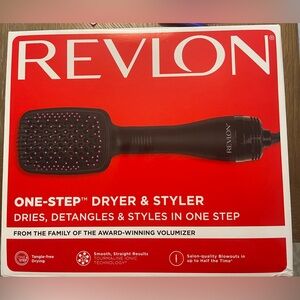 Revlon One Step Dryer and Styler (new in box)